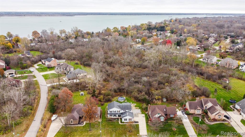 18057 Meridian Road Grosse Ile, MI 48138 - Photo 51 of 64 Gallery Image 51