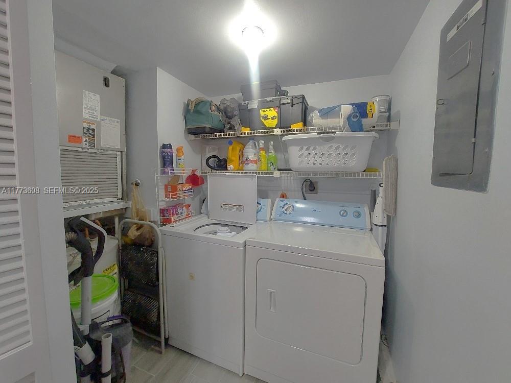 16300 Golf Club Road, Unit 317 Weston, FL 33326 - Photo 4 of 41