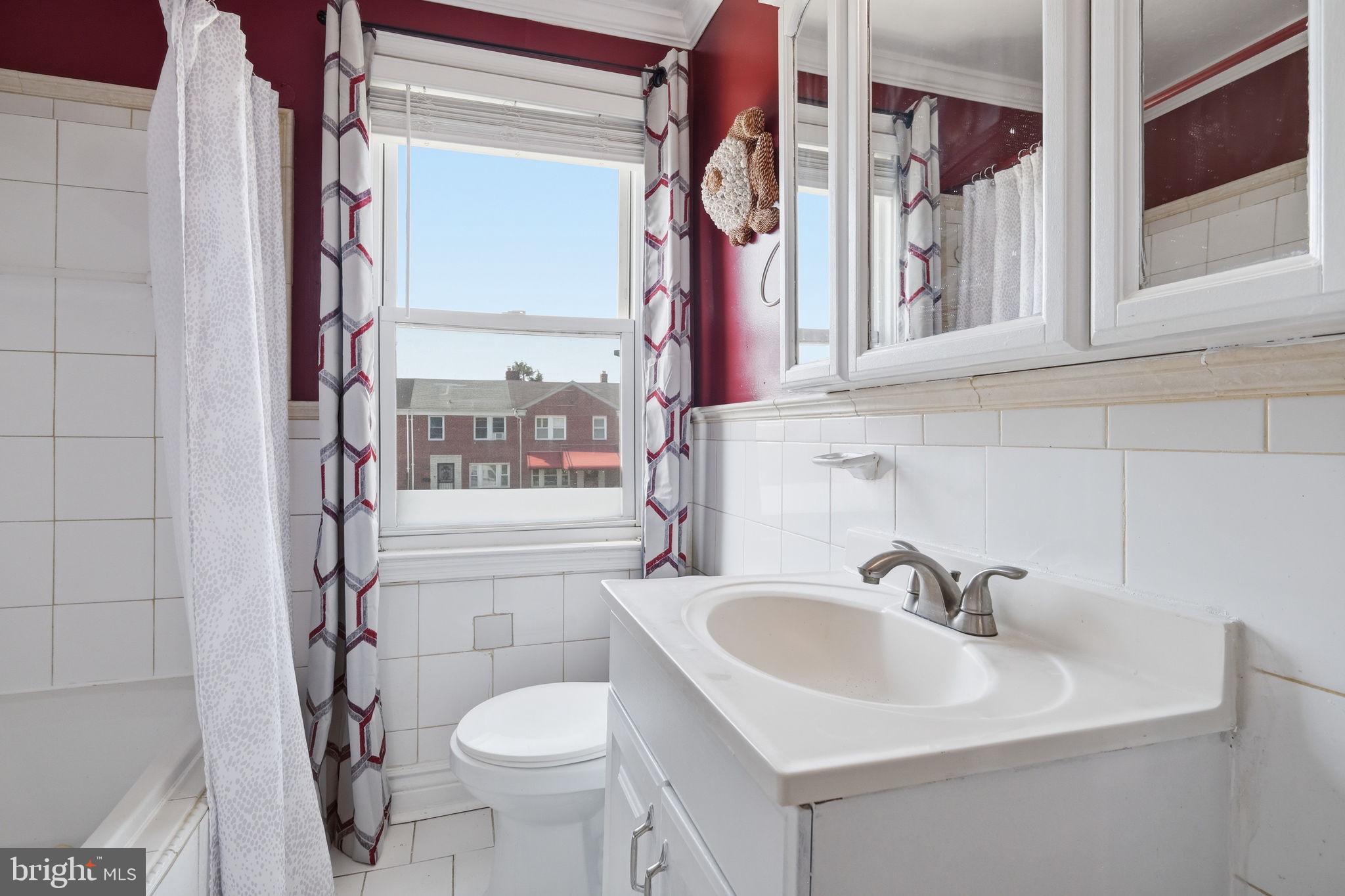 1530 Burnwood Road Baltimore, MD 21239 - Photo 17 of 33 Gallery Image 17