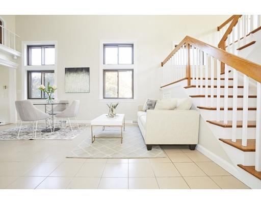 55-57 Beachview Road Boston, MA 02128 - Photo 3 of 29 Gallery Image 3