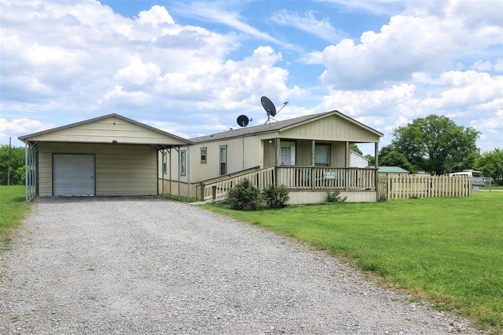 112 Rising Star Quitman, TX 75783 - Photo 1 of 39