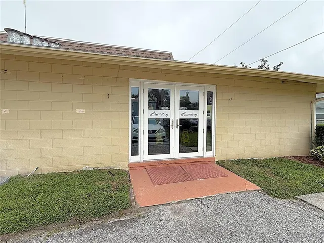 $1,350 | 716 Michigan Court, Unit 2, St. Cloud, FL 34769