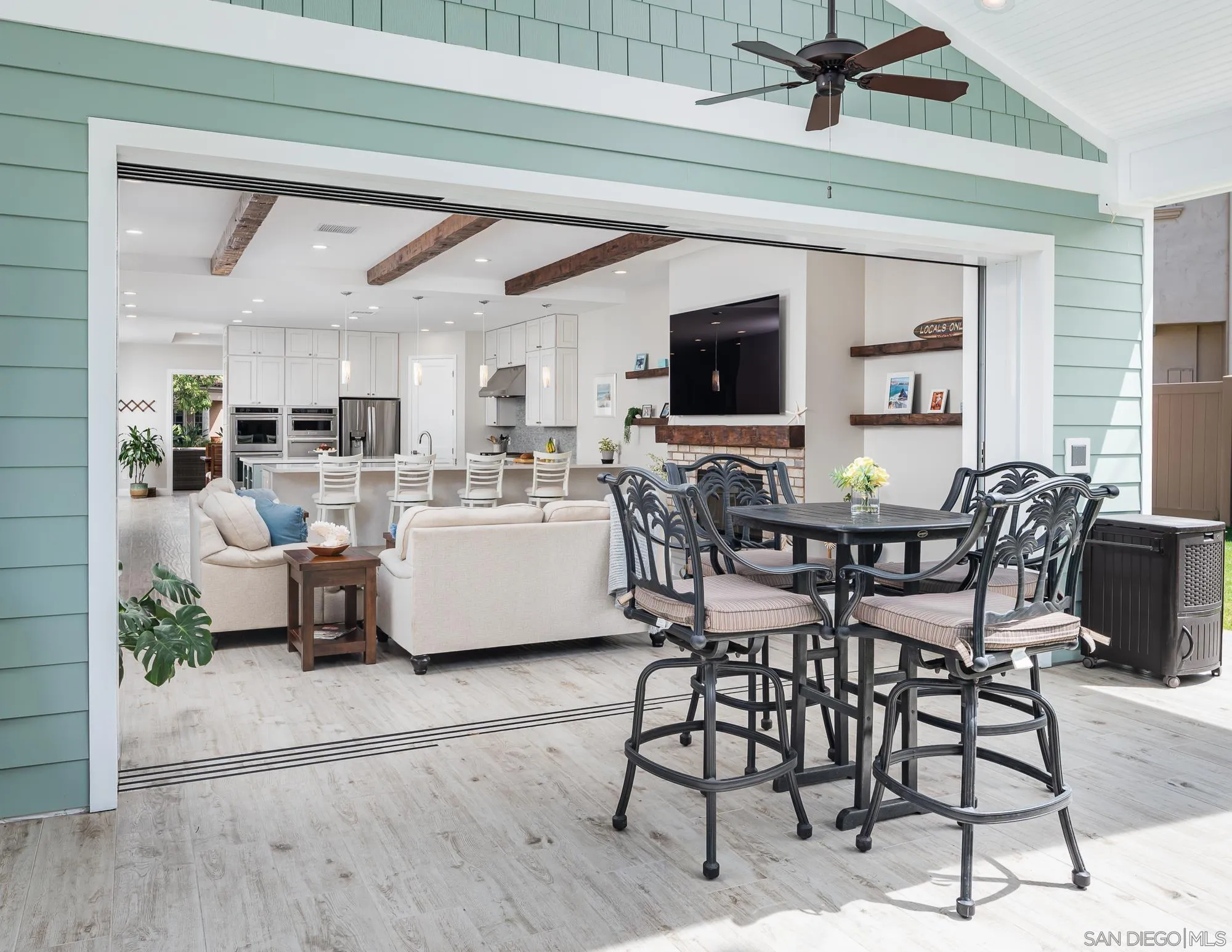 1060 Pine Street Coronado, CA 92118 - Photo 29 of 36 a dining room with furniture and window