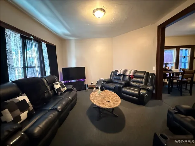 $179,900 | 10 Garner Avenue, Buffalo, NY 14213