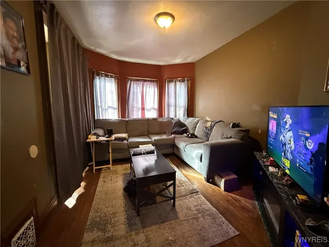 $179,900 | 10 Garner Avenue, Buffalo, NY 14213