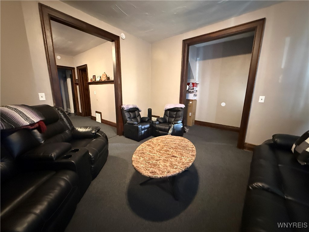 10 Garner Avenue Buffalo, NY 14213 - Photo 10 of 39