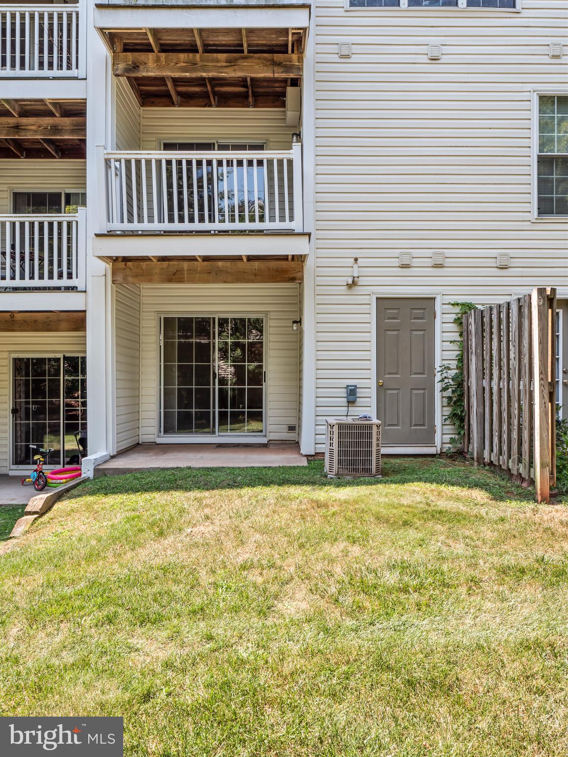 21783 Baldwin Square Sterling, VA 20164 - Photo 23 of 24