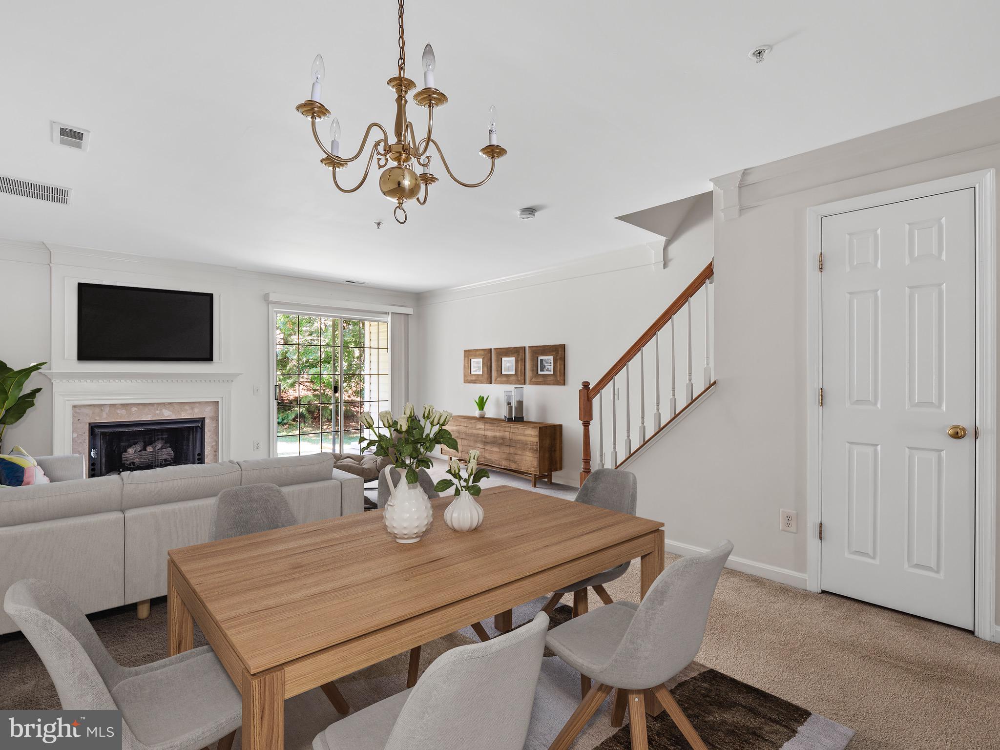 21783 Baldwin Square Sterling, VA 20164 - Photo 6 of 24