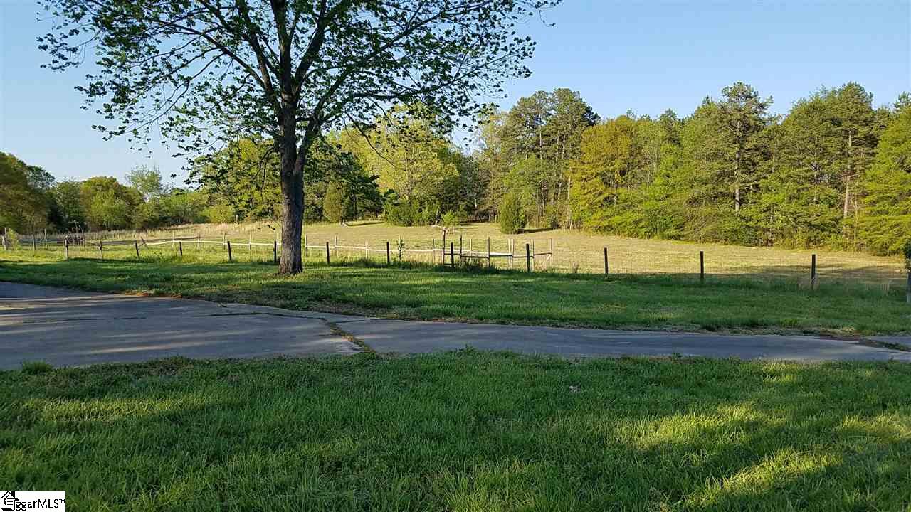 611 West Ridgeway Road Honea Path, SC 29654 - Photo 25 of 30