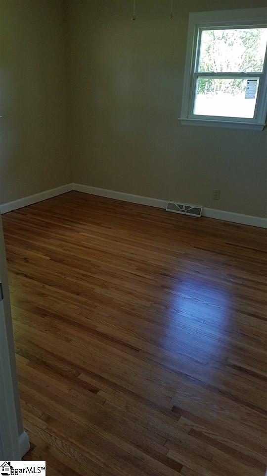 611 West Ridgeway Road Honea Path, SC 29654 - Photo 4 of 30