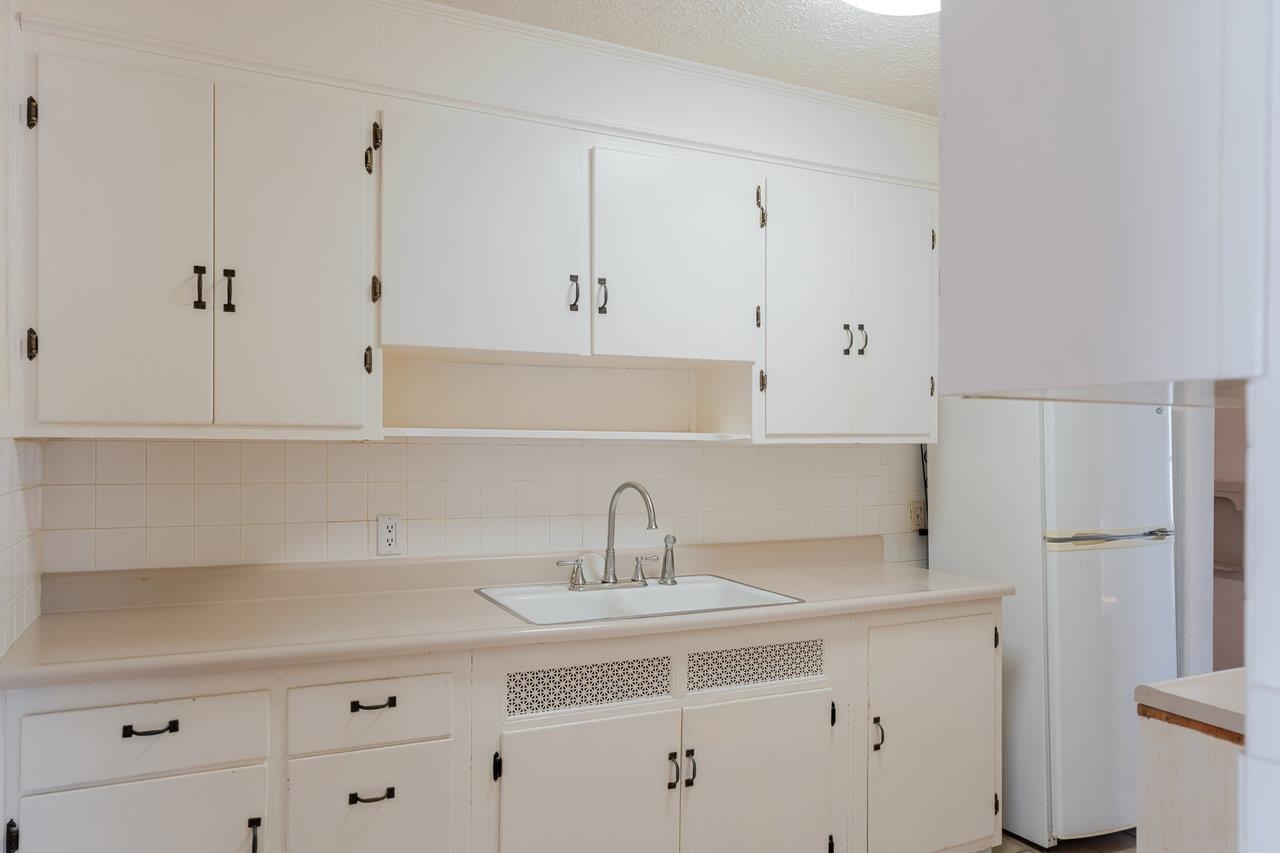 410 East Rockingham Street Elkton, VA 22827 - Photo 13 of 59 Gallery Image 13