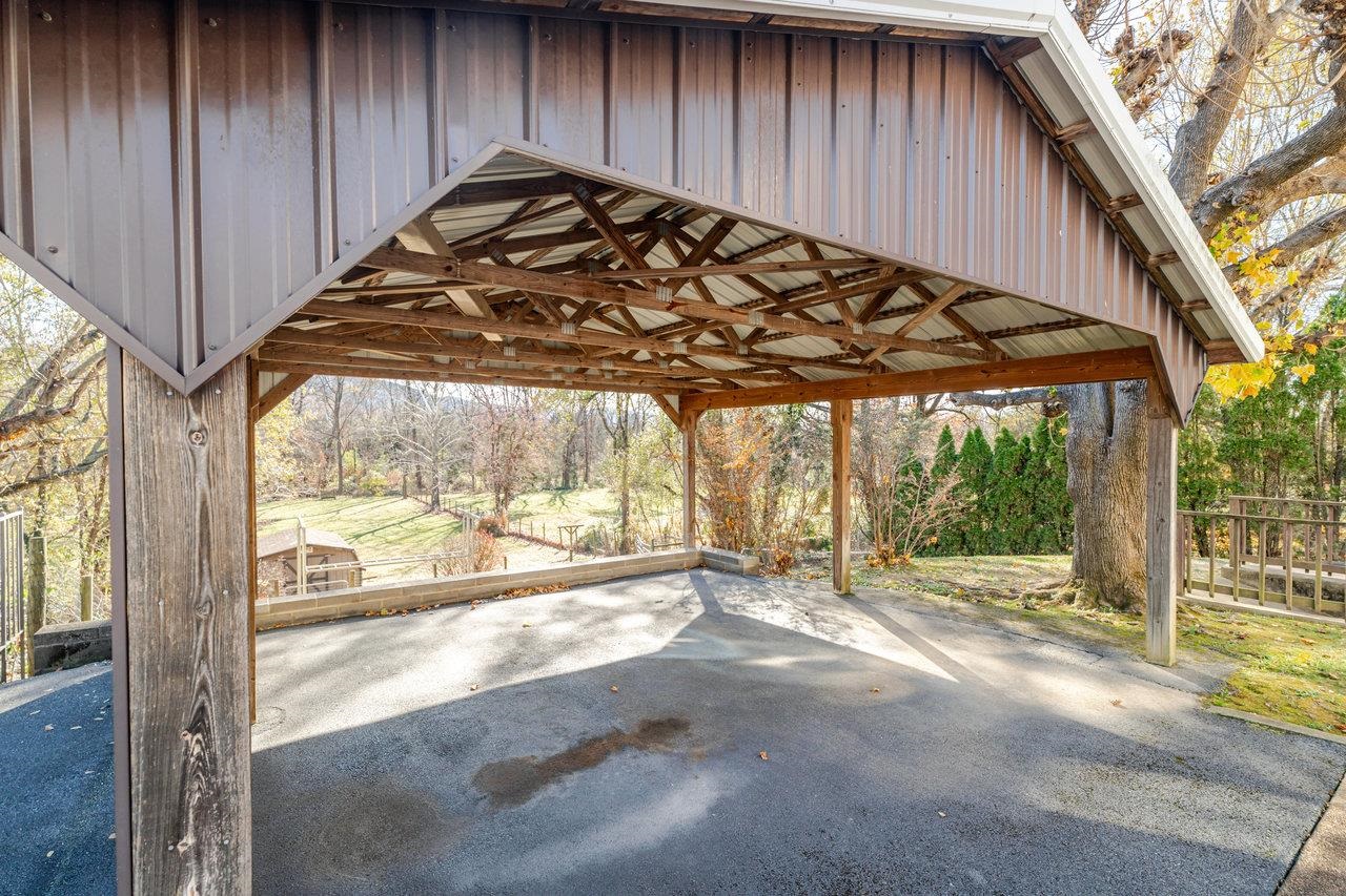 410 East Rockingham Street Elkton, VA 22827 - Photo 43 of 59 Gallery Image 43