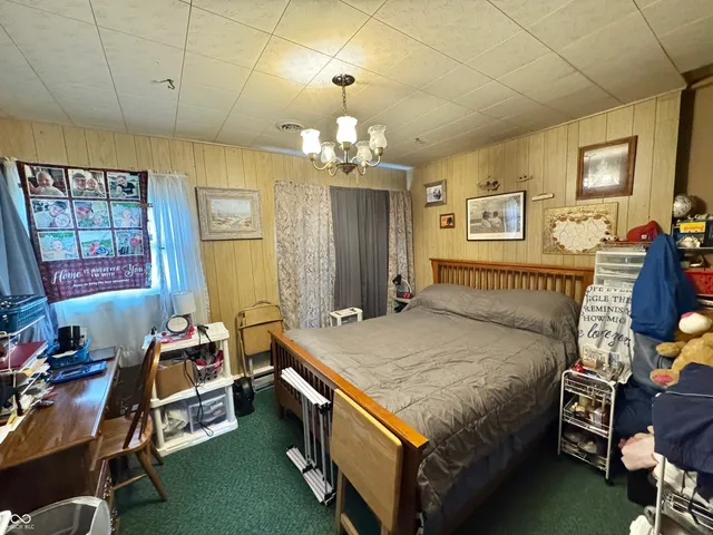 $319,000 | 7024 West U.S. Highway 36, Danville, IN 46122