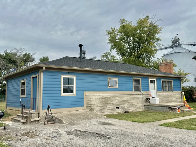 $319,000 | 7024 West U.S. Highway 36, Danville, IN 46122