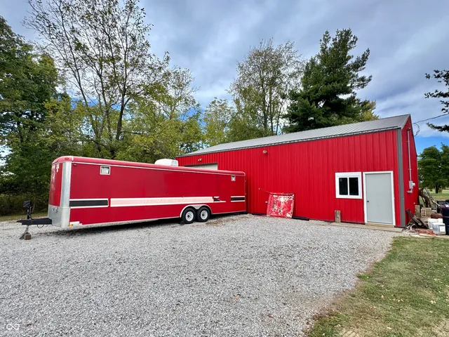 $319,000 | 7024 West U.S. Highway 36, Danville, IN 46122