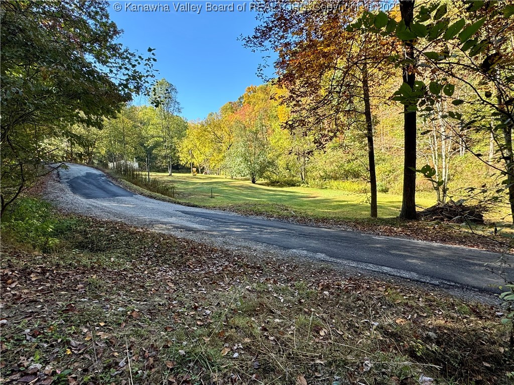 98 Coco Road Elkview, WV 25071 - Photo 29 of 35 Gallery Image 29