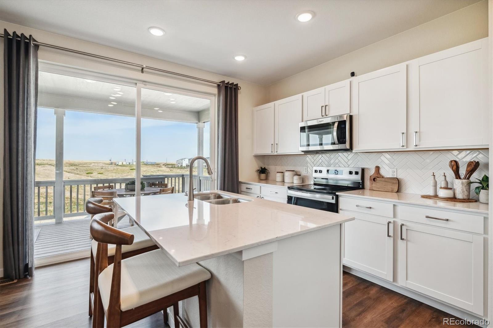 4234 Gozzer Ranch Drive Elizabeth, CO 80107 - Photo 7 of 31