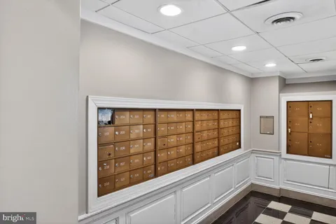 $395,000 | 8315 North Brook Lane, Unit 1107, Bethesda, MD 20814