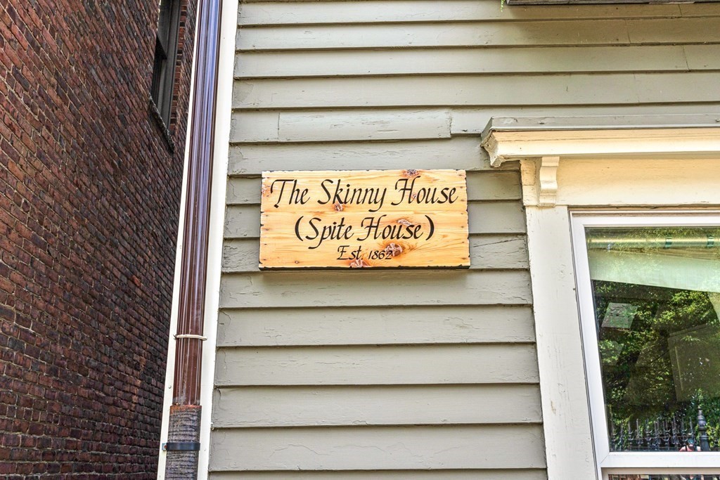 44 Hull Street Boston, MA 02113 - Photo 26 of 26 Gallery Image 26