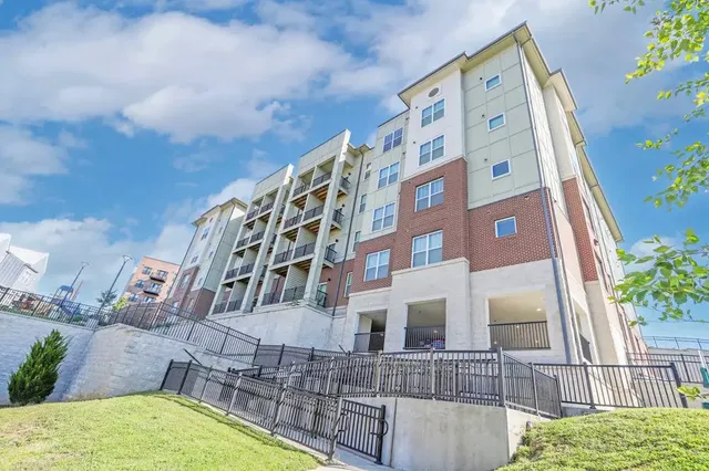 $1,250 | 607 Lenore Street, Nashville, TN 37206