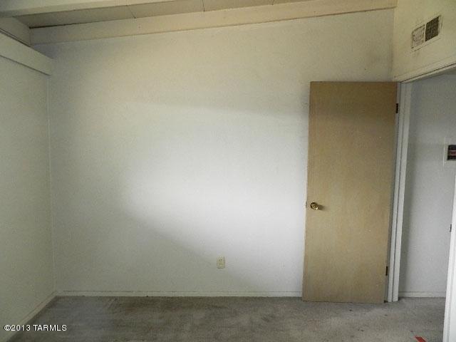 2121 North Country Club Road, Unit 5 Tucson, AZ 85716 - Photo 12 of 22
