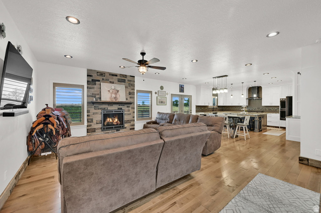 643 South 4100th Street West Ogden, UT 84404 - Photo 22 of 56