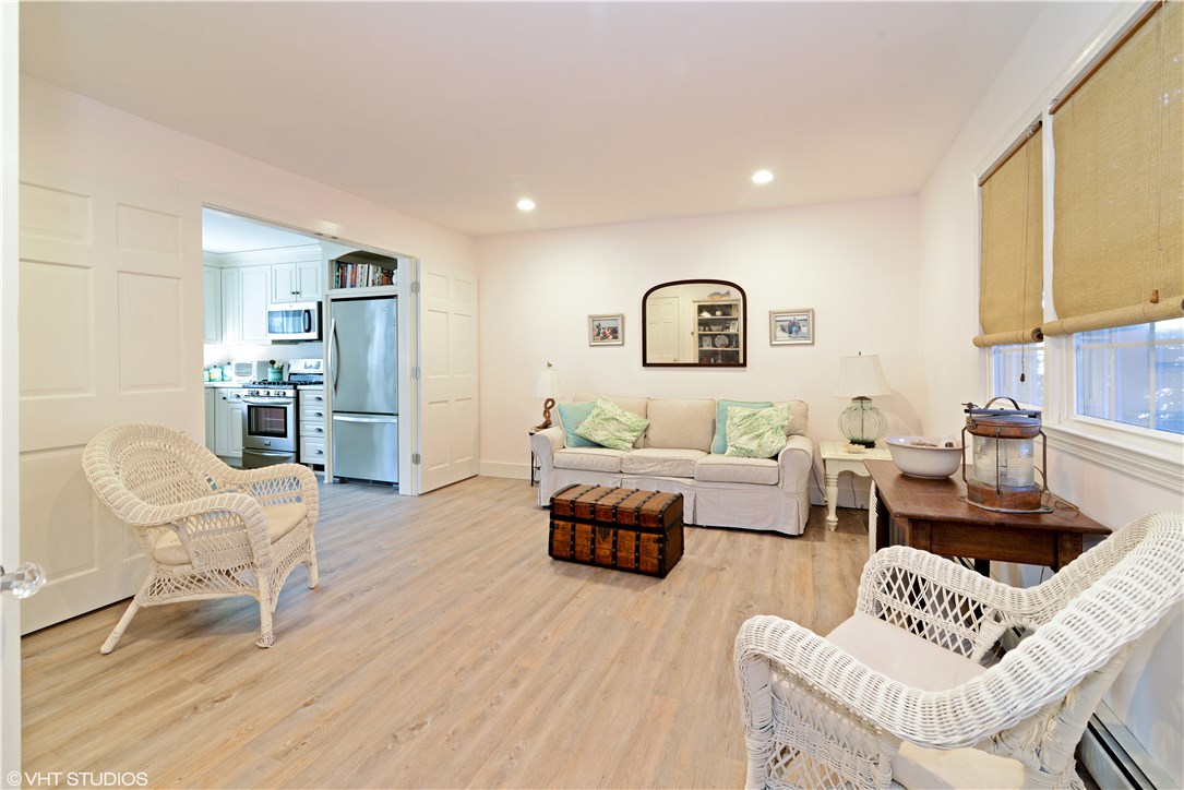 15 Setting Sun Drive Westerly, RI 02891 - Photo 6 of 15