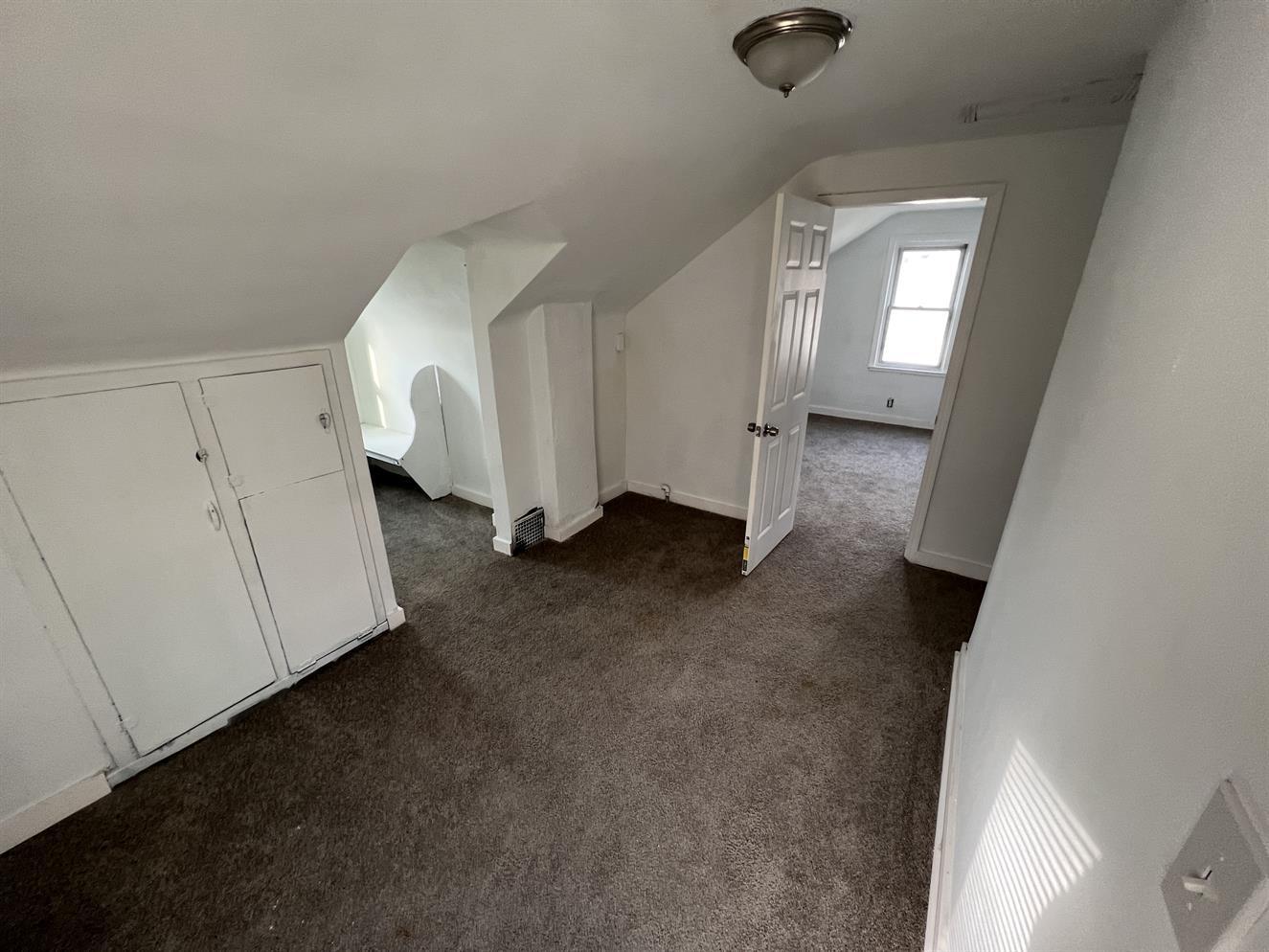 8269 Rivard Avenue Warren, MI 48089 - Photo 7 of 11 8269 Rivard - 06