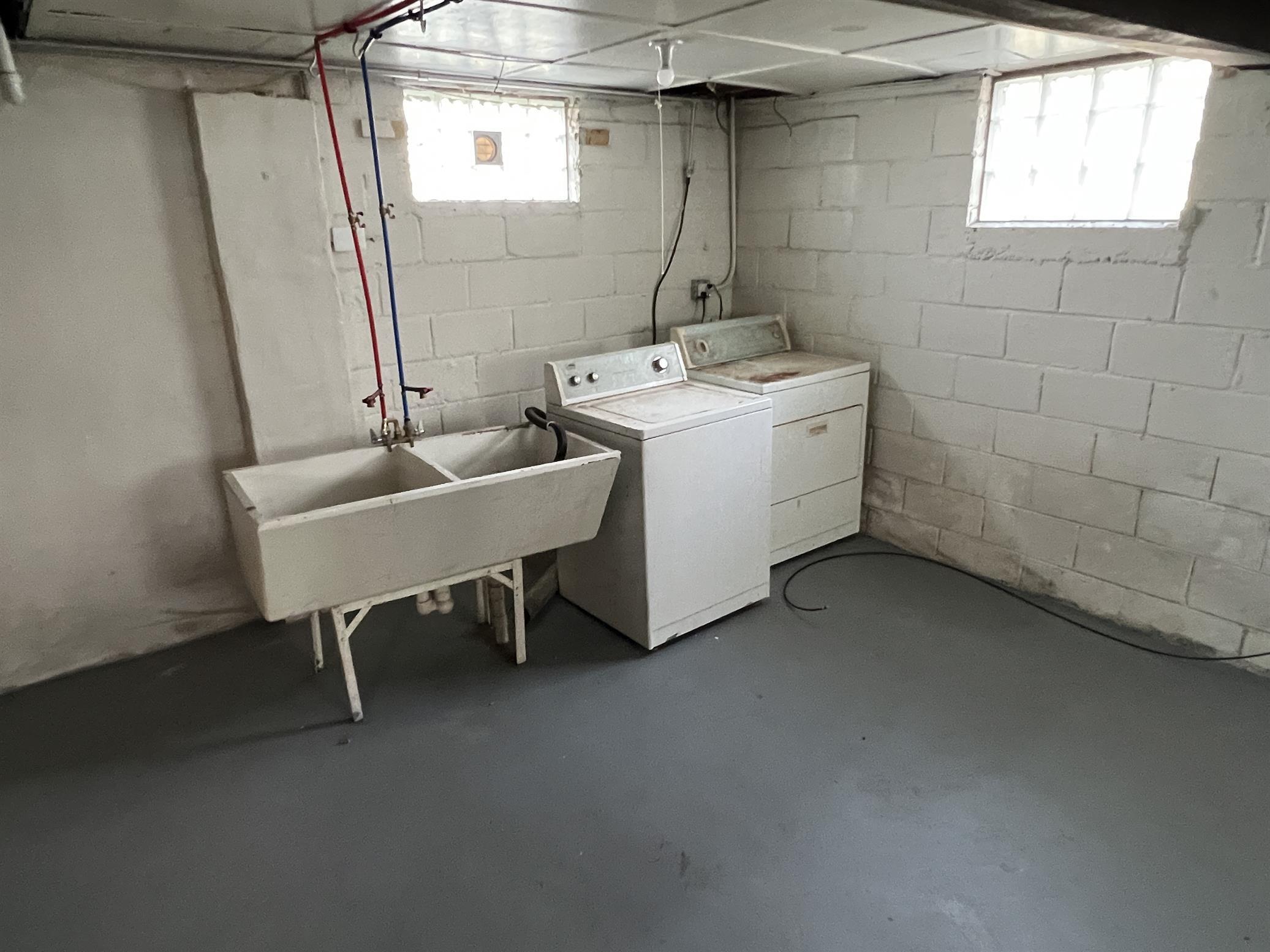 8269 Rivard Avenue Warren, MI 48089 - Photo 10 of 11 8269 Rivard - 09