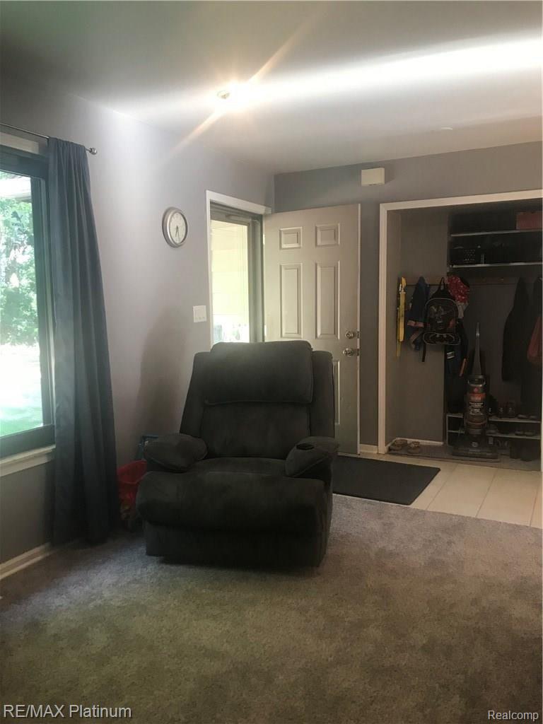 1906 Gray Road Howell, MI 48843 - Photo 14 of 19 IMG_5954.jpg