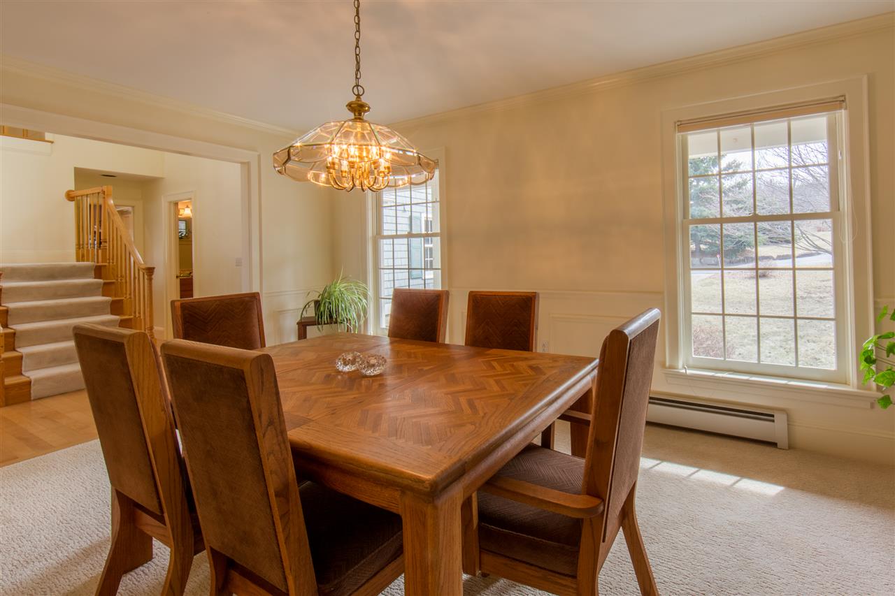 332 Ridgefield Road Shelburne, VT 05482 - Photo 16 of 40 Gallery Image 16