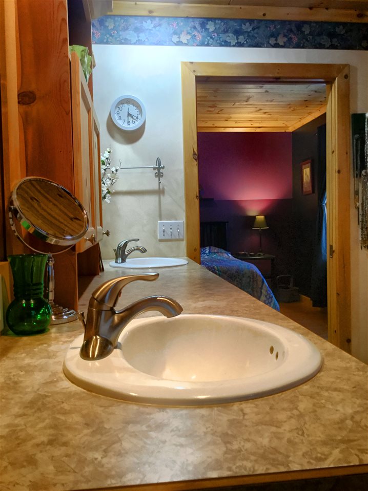 9600 Deal Road Williamsburg, MI 49690 - Photo 34 of 69 1827410-33.JPG