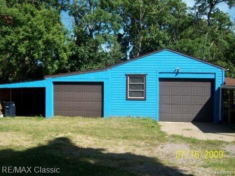 2590 Miller Road Ann Arbor, MI 48103 - Photo 2 of 4 miller 2590 7-16-09 (2).JPG