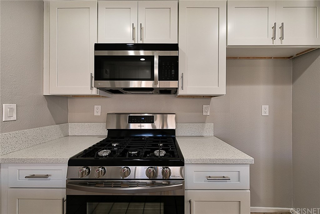 44239 Watford Avenue Lancaster, CA 93535 - Photo 16 of 47