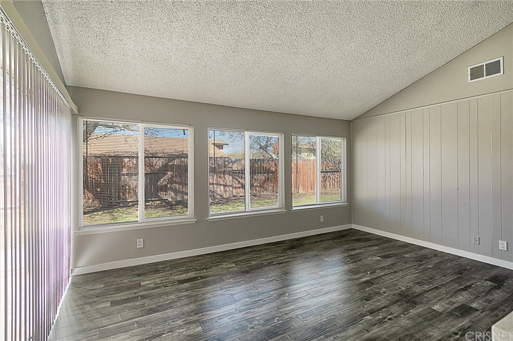 44239 Watford Avenue Lancaster, CA 93535 - Photo 21 of 47