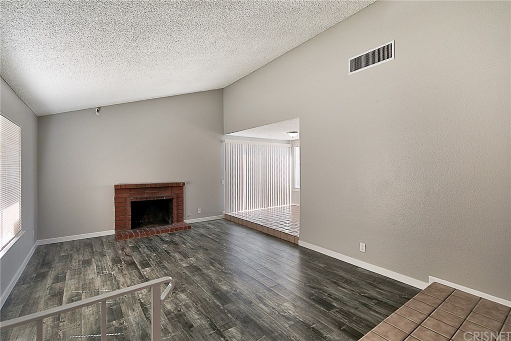 44239 Watford Avenue Lancaster, CA 93535 - Photo 4 of 47