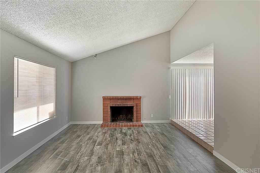 44239 Watford Avenue Lancaster, CA 93535 - Photo 6 of 47