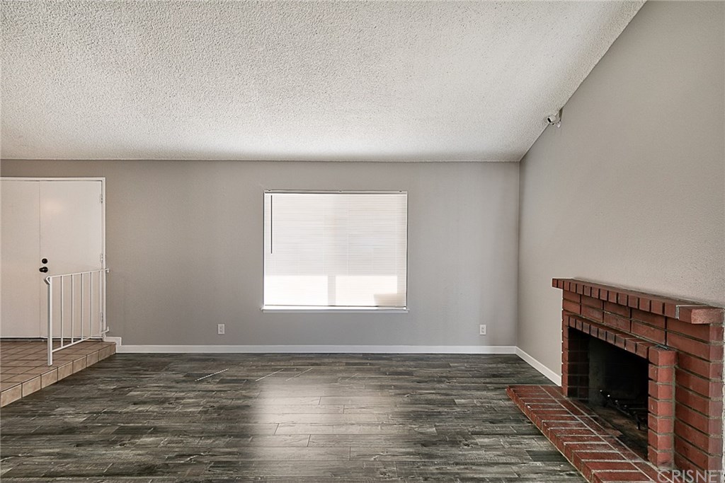 44239 Watford Avenue Lancaster, CA 93535 - Photo 8 of 47