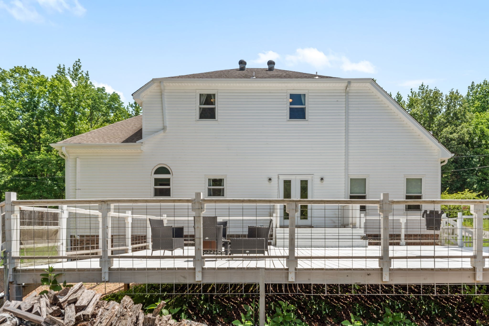 4178 Highway 49 Tennessee Ridge, TN 37178 - Photo 35 of 38 a front view of a house with glass windows