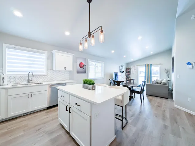 $312,900 | 6028 78th Avenue South, Horace, ND 58047