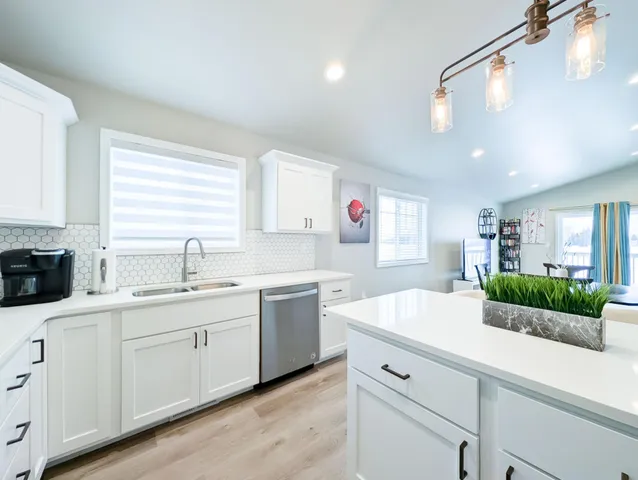 $312,900 | 6028 78th Avenue South, Horace, ND 58047