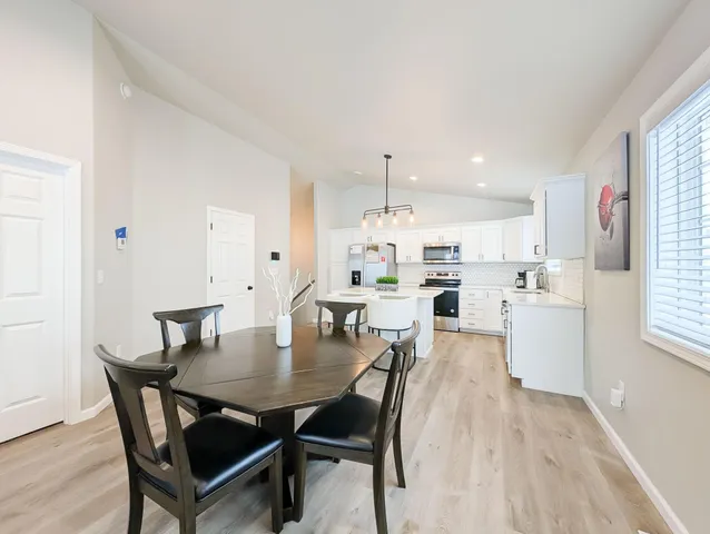 $312,900 | 6028 78th Avenue South, Horace, ND 58047