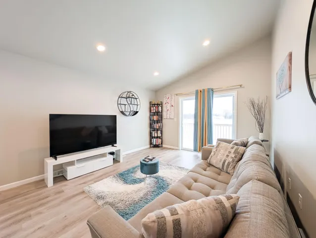 $312,900 | 6028 78th Avenue South, Horace, ND 58047