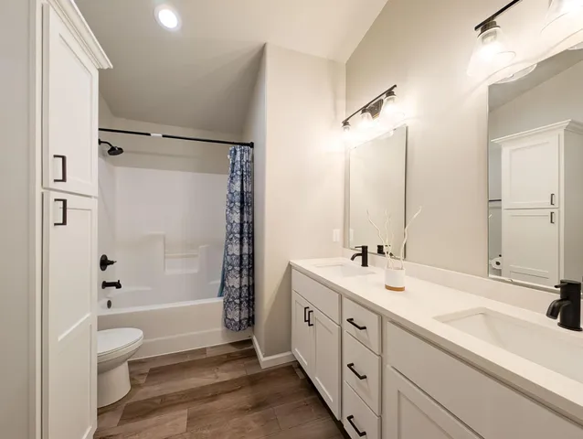 $312,900 | 6028 78th Avenue South, Horace, ND 58047