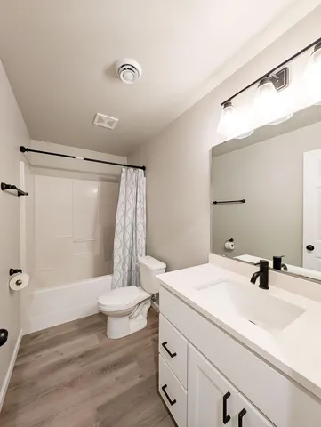 $312,900 | 6028 78th Avenue South, Horace, ND 58047