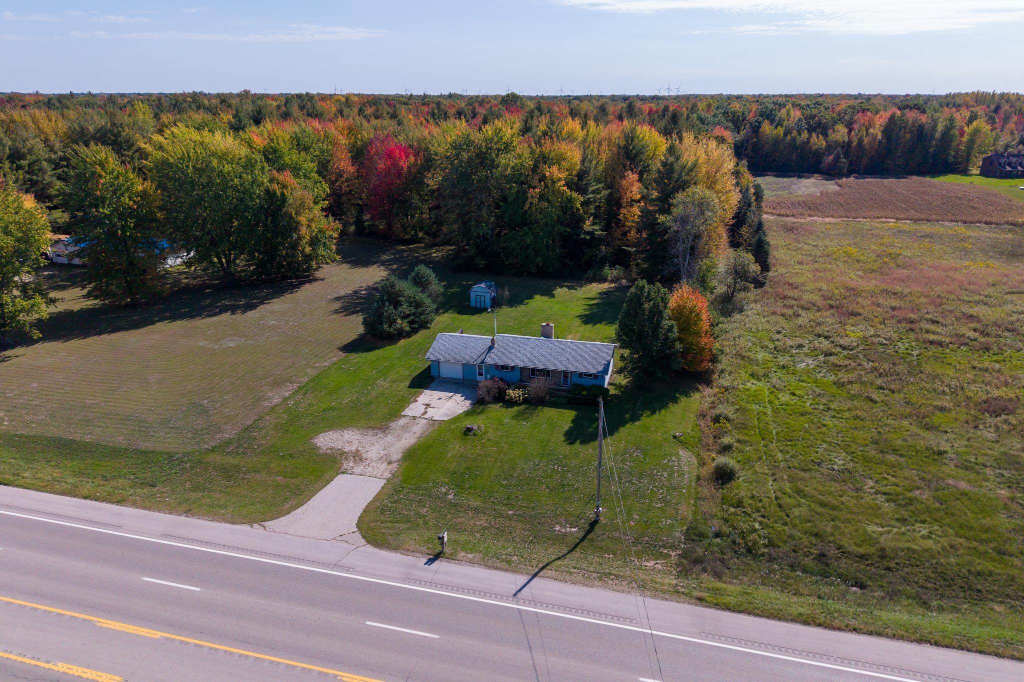8476 East Pickard Road Mount Pleasant, MI 48858 - Photo 31 of 33 1951498-0b69b0e0-ede0-44c7-9cf8-dd9894efcae3.JPG