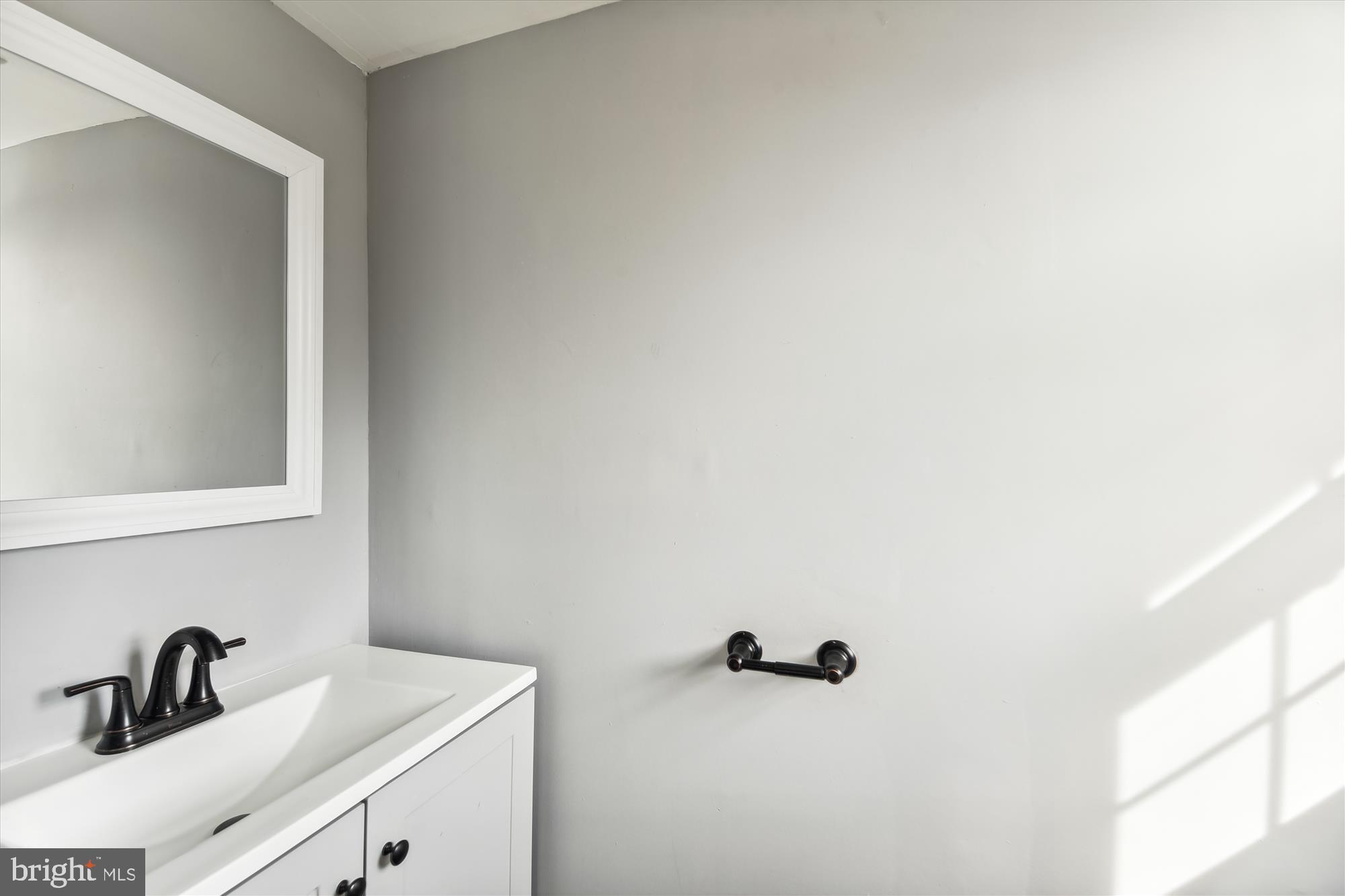 9131 Kilbride Road Nottingham, MD 21236 - Photo 4 of 20