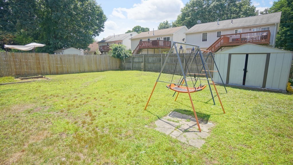 142 Avery Street Springfield, MA 01119 - Photo 25 of 27 a view of a backyard