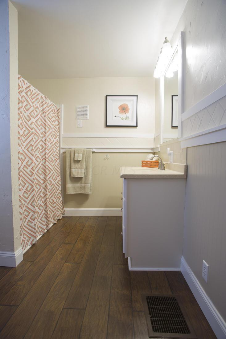 5079 Worthington Road Galena, OH 43021 - Photo 11 of 19 Gallery Image 11