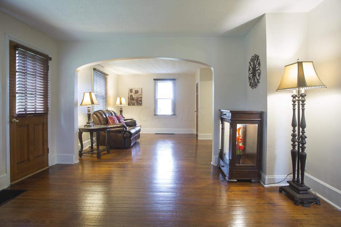 5079 Worthington Road Galena, OH 43021 - Photo 7 of 19 Gallery Image 7